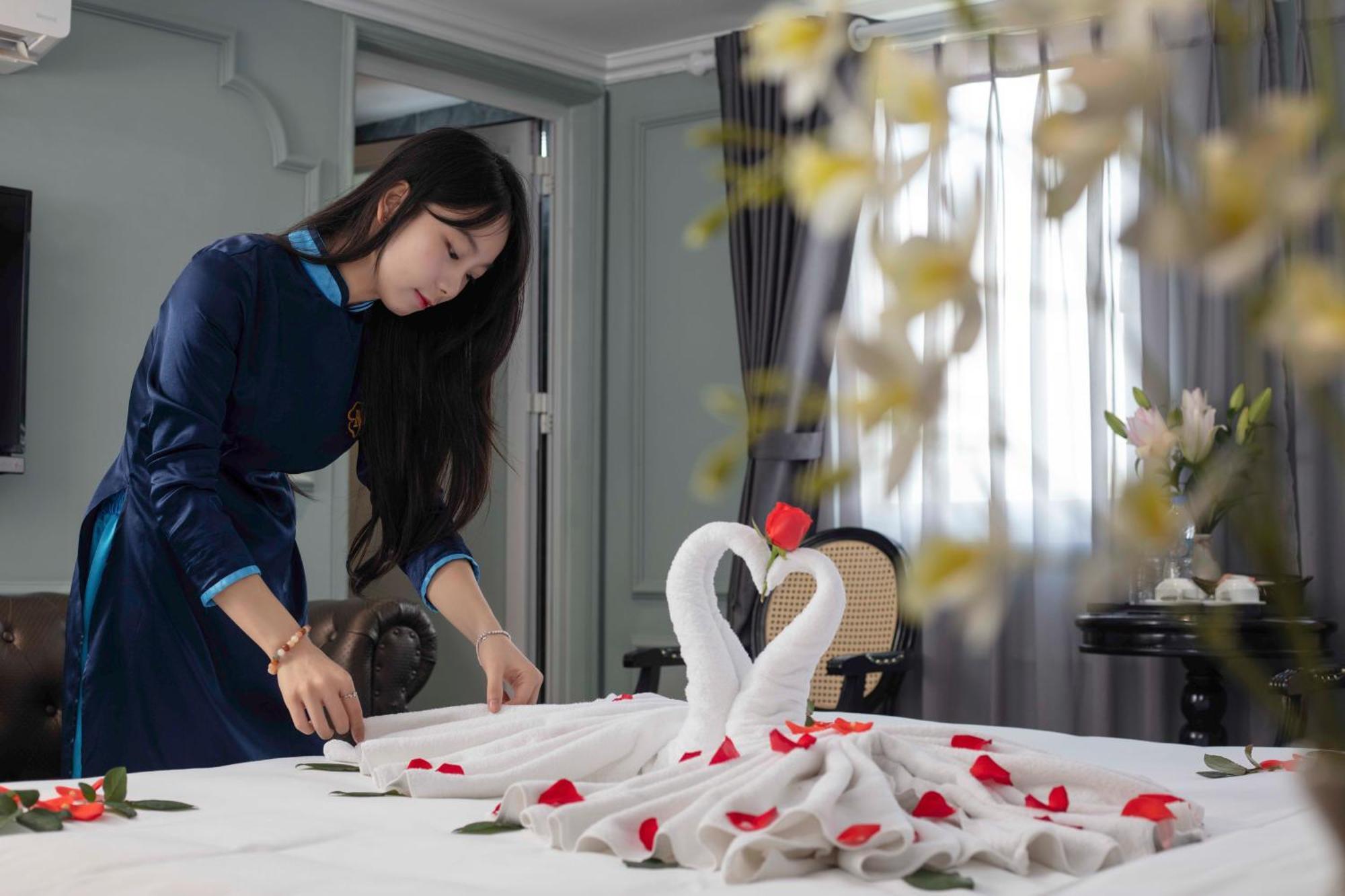 Madelise Palace Hotel & Travel 하노이 외부 사진